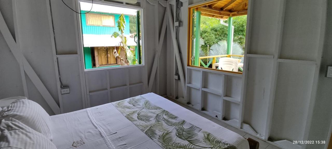 Hotel Yellow Home Providencia Isla South West Bay 외부 사진